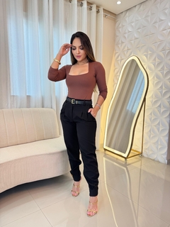 Calça cenoura Selena - comprar online