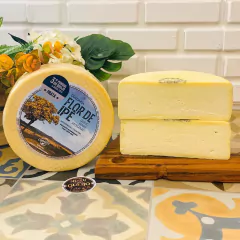 QUEIJO CANASTRA FLOR DO IPÊ 500G - (cópia) - buy online