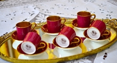 Juego de 6 Flat Demitasse , Porcelana Paragon Fine bone China England . Burgundy & Gold C1929-1939 en internet
