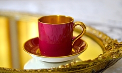 Juego de 6 Flat Demitasse , Porcelana Paragon Fine bone China England . Burgundy & Gold C1929-1939 - comprar online