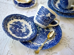 Trio para Te, Loza Grindley England, Pattern Country Style Azul C1960 en internet