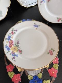 Set Platos para Postre x 6 Porcelana Heinrich H&Co. Selb Bavaria #16530 Christine Deco Floral Vivo en Oro - Funcy Stuff Antiguedades