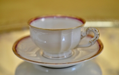 Hermosa Taza para Cafe Furstenberg Germany Ivory con vivo Bordo y Oro C1920 - comprar online
