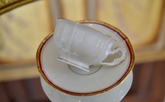 Hermosa Taza para Cafe Furstenberg Germany Ivory con vivo Bordo y Oro C1920 - tienda online