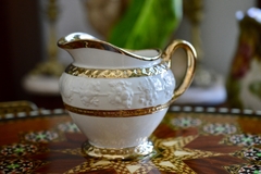 Juego para Cafe Wedgwood of Etruria & Barlaston England Pattern Wellesley Cream & Gold C1930 en internet