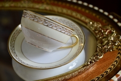 Antigua Taza para Te Porcelana Noritake Komura Japan Guarda Oro sobre Ivory C1918 - Funcy Stuff Antiguedades