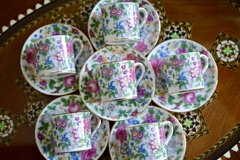 Juego de 6 Tazas para Café con Plato , Porcelana Crown Staffordshire England, Pattern Thousand Flowers C1912