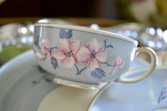 Trio para Te de Porcelana Royal Tettau Bavaria , Pattern Peach Blossom Vivo Oro C1946-1949 en internet