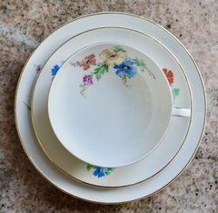 Trio para Te Porcelana Verbano Laveno , Decoracion Floral C1955 - tienda online