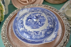Antigua Guisera con tapa de Loza W. Adams & Sons England, Pattern Damascus C1890 en internet