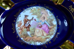 Hermoso Cenicero de Porcelana Cobalto y Oro Veritable Porcelaine D´art Limoges France C1950. con Escena Fragonad - tienda online