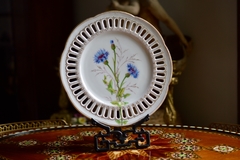 Hermoso y Antiguo Plato Decorativo de Porcelana Fischer & Mieg Czechoslovakia Pintado de Mano C1853-1873