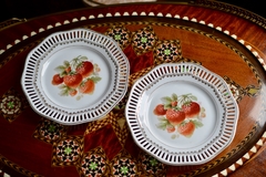 Plato Decorativo Porcelana Alemana Frutillas Borde Reticulado C1950 - tienda online
