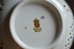 Imagen de Pin Dish Bowls para Dulces o Bombones Porcelana Schumann Bavaria Decoración Floral Borde Calado C1955