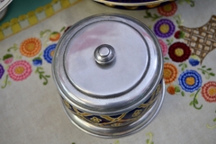 Lindisimo Pote para Cocina, Ceramica con Tapa y Base de Peltre. - comprar online