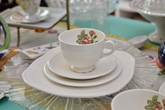 Imagen de Trio para Te Wedgwood England Pattern Moss Rose C1950