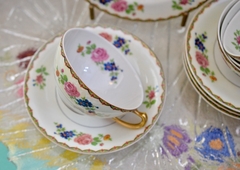 Taza para Te Porcelana Francesa Haviland & Co. Limoges Bouquet C1945