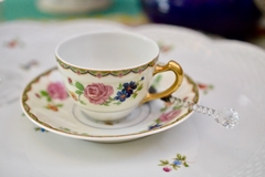 Lindisima Taza para Cafe Porcelana Haviland & Co. Limoges Bouquet C1945 - comprar online