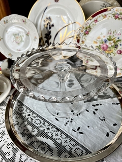 Plato con Pie Mediano para Tortas. Depression Glass Jeannette Glass & Co. USA , Clear C1950. - Funcy Stuff Antiguedades