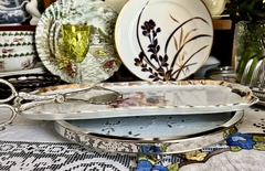 Bandeja Budinera o Sandwichs Porcelana Victoria Czechoslovakia Escena Clasica C1918