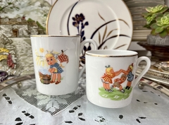 Par de jarros Vinatge Infantiles de Porcelana Maua Brazil