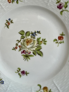 Lindisimo Plato Postre Porcelana Herend Hungary Pattern Rosehip #2 Pintado a Mano C1948 - Funcy Stuff Antiguedades