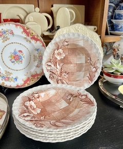 Juego de 6 Platos Hondos Grindley England, Modelo Trellis Decoracion Floral Borde Ondeado C1936