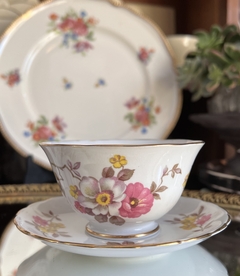 Bowls Terronera con Plato de Porcelana New Chelsea England , Pattern Cherry Blossom C1940 - comprar online
