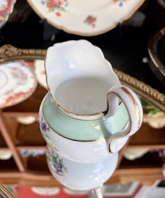 Preciosa Jarra Lechera Porcelana Tuscan Bone China England , Pattern Chelsea Bird C1947 - Funcy Stuff Antiguedades
