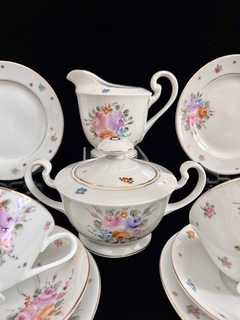 Jarra Lechera de Porcelana Nacional Tsuji , Bouquet Rosas Pintado a Mano C1980 - comprar online