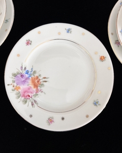 Imagen de Trio para Te Porcelana Tsuji Bouquet de Rosas Pintado a Mano C1980