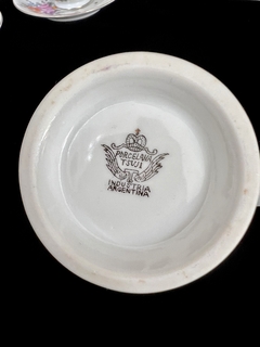 Jarra Lechera de Porcelana Nacional Tsuji , Bouquet Rosas Pintado a Mano C1980 en internet