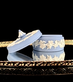 Caja Alhajero de Porcelana Jasper Ware Wedgwood England C1978 en internet