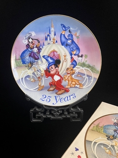Plato Decorativo Porcelana Conmemoracion 25 años Walt Disney World Año 1996 - comprar online