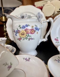 Jarra Lechera de Porcelana Heinrich H&Co Selb Bavaria Modelo Christine C1955 Deco Floral Vivo en Oro - comprar online