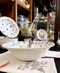 Bowls Ensaladera Frutera o Centro Loza Churchill England Pattern Finlandia Blue & White C1990 - Funcy Stuff Antiguedades