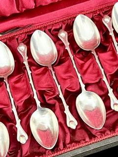 Juego de 12 Cucharas para Cafe Metal Plateado Plata Lappas Coffee Bean en Estuche - tienda online