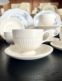 Imagen de Taza para Te Loza Inglesa Wedgwood Queen´s Ware Edme Cream C1970