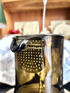 Imagen de Jarra de Cristal Grey Smoge y Clear con Filtro y Mezclador de la Casa Wright C1960