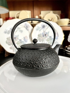 Tetera Tetsubin Original Iwachu Nambu Japan Tortoiseshell Negro - comprar online