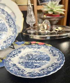 Platos Pan x 2 Johnson Bros England, Pattern Coaching Scenes Azul C1980 - Funcy Stuff Antiguedades