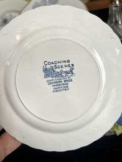 Platos Pan x 2 Johnson Bros England, Pattern Coaching Scenes Azul C1980 - comprar online