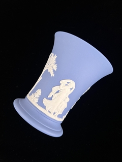 Vaso Decorativo Porcelana Jasper Ware Wedgwood England Escenas Neoclasicas sobre Wedgwood Blue C1969 - tienda online