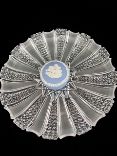 Trinket Box Pastillero Porcelana Wedgwood England , Jasper Ware Escenas Neoclasicas Wedgwood Blue C1960 en internet