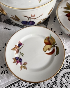 Imagen de Platos para Postre o Fruta x 6 Porcelana Royal Worcester England, Modelo Evesham Gold 1961