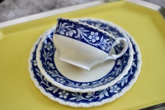 Trio para Te, loza Grindley England, Pattern Elysian Azul C1954 en internet