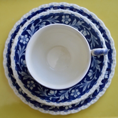 Trio para Te, loza Grindley England, Pattern Elysian Azul C1954 - comprar online
