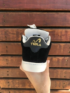 Tenis Tesla Hertz Black Gold - ROCKERS SKATESHOP