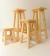 BANQUETA DE PINUS MÉDIA - World Cadeiras | Aluguel De Mesas E Cadeiras, Kit Conjunto Mesa E Cadeira Infantil