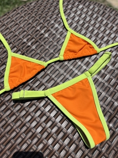 conjunto bronze Laranja c/ maça verde na internet